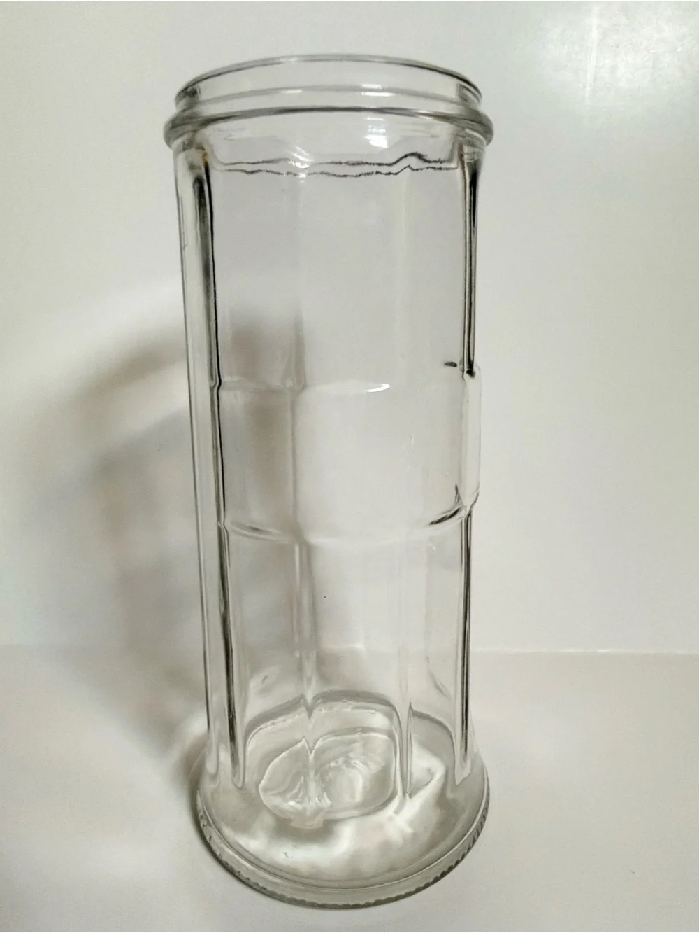 TableCraft Paneled Clear Glass Straw Dispenser Soda Fountain Style